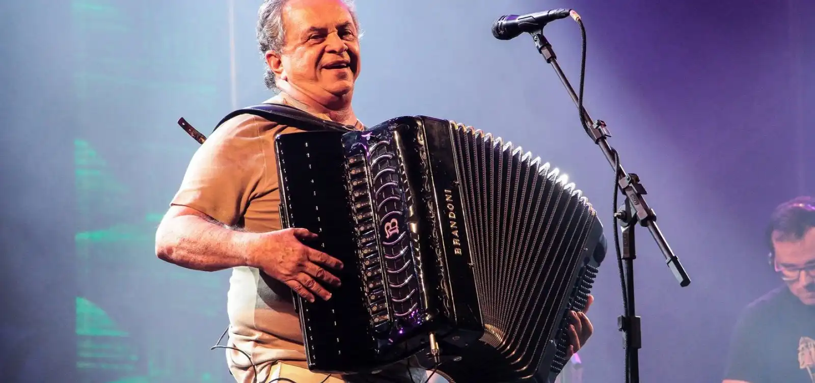 Imagem de Flávio José é uma das principais atrações do São Pedro de Amélia Rodrigues
