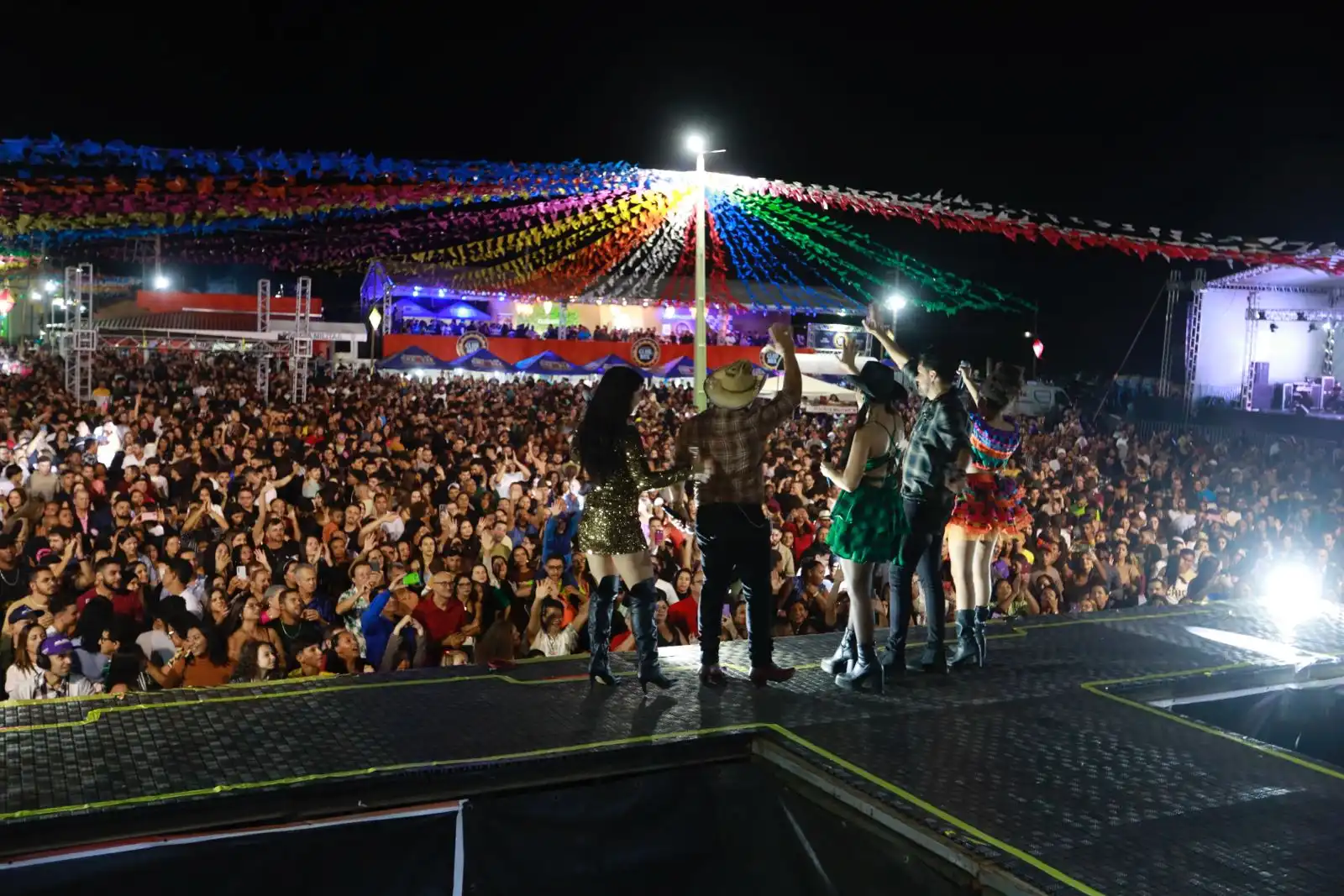 Imagem de Jerônimo Rodrigues acompanha o São João de Livramento de Nossa Senhora e destaca força cultural da festa