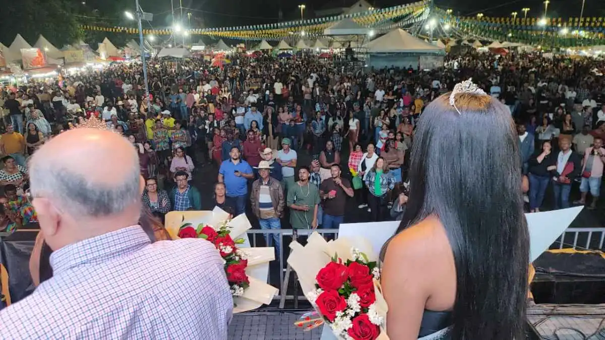 Imagem de Arraiá de Feira de Santana 2026: veja a programação do segundo dia de festas