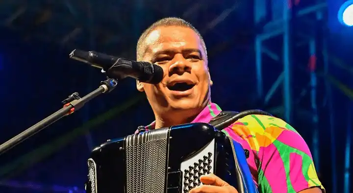Imagem de Júlio César Sanfoneiro confirma presença no Forró do Cais em Maragojipe